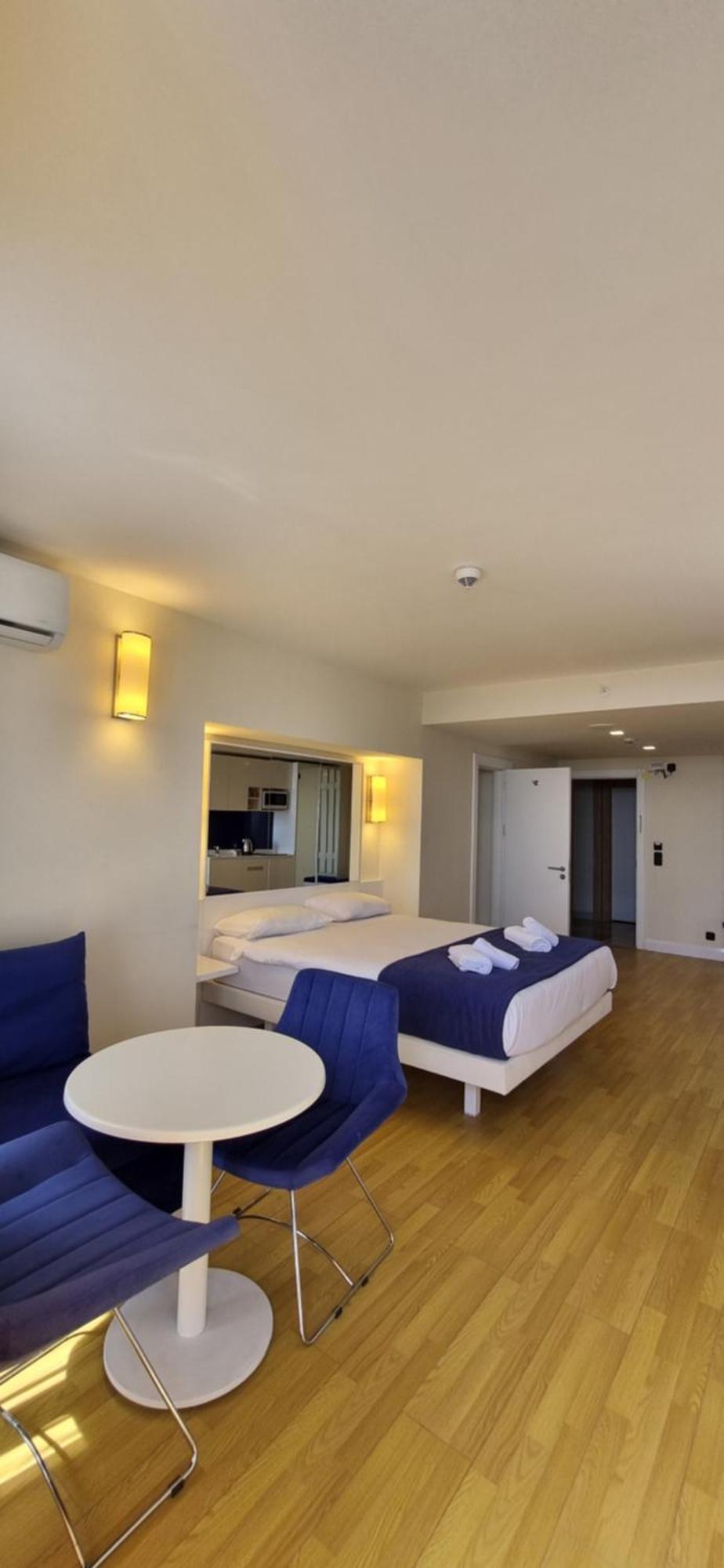 Sea View Apartments In Orbi City Batoumi Extérieur photo