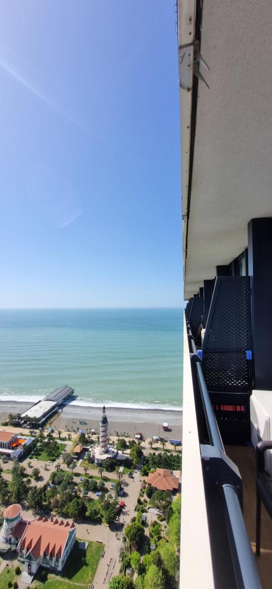 Sea View Apartments In Orbi City Batoumi Extérieur photo