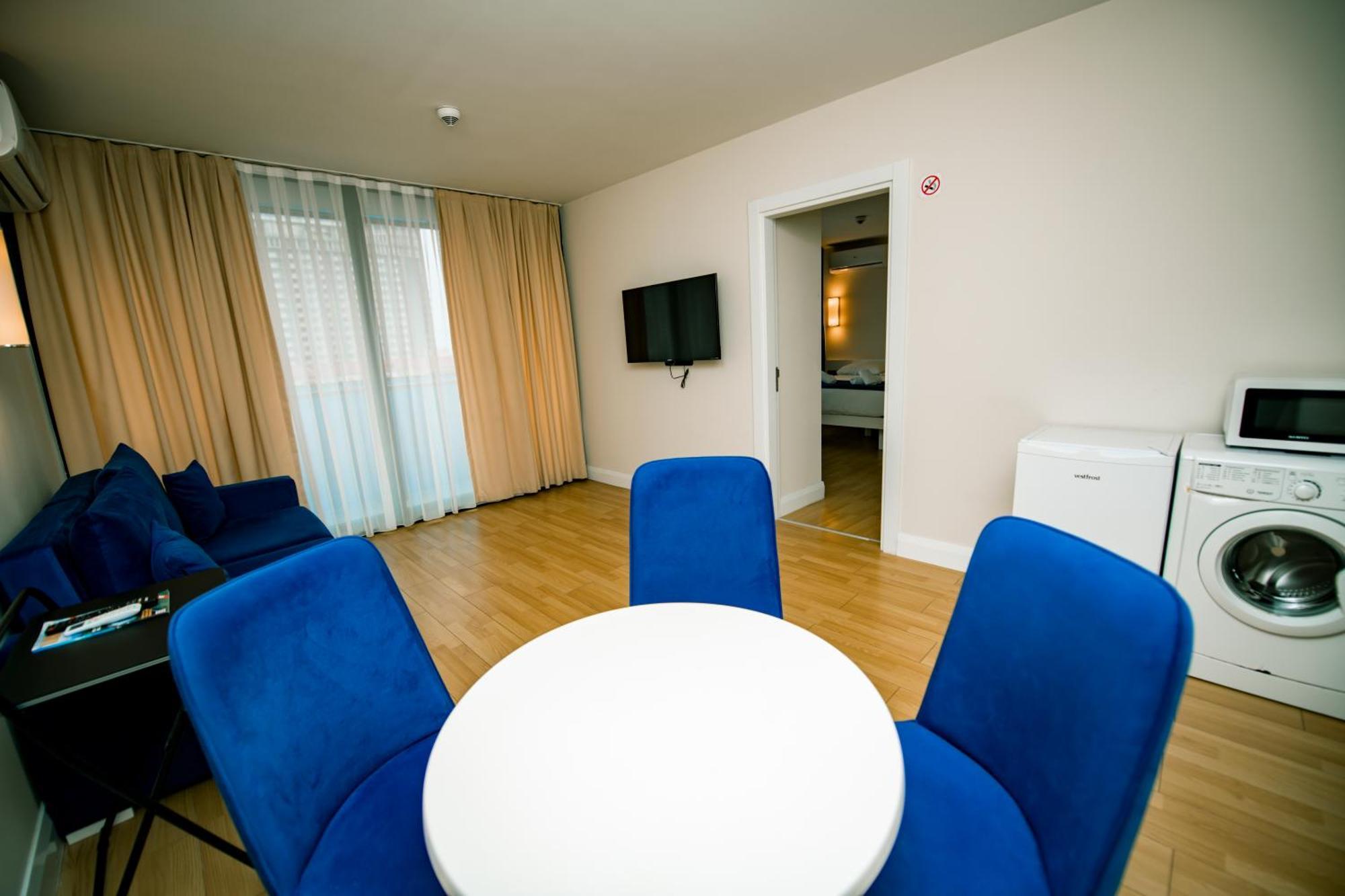 Sea View Apartments In Orbi City Batoumi Extérieur photo