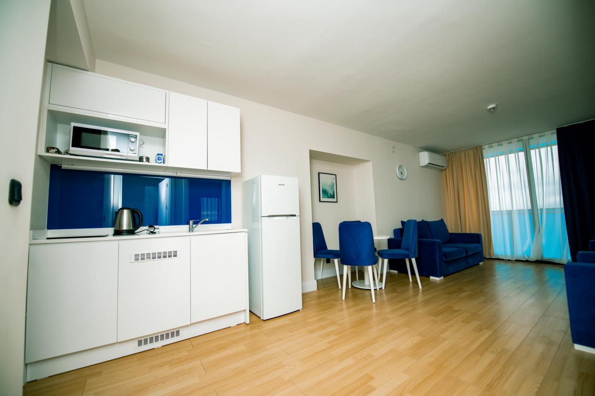 Sea View Apartments In Orbi City Batoumi Extérieur photo